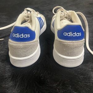 Adidas men’s blue and white trainers